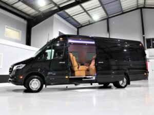 Luxury MiniBus Hire